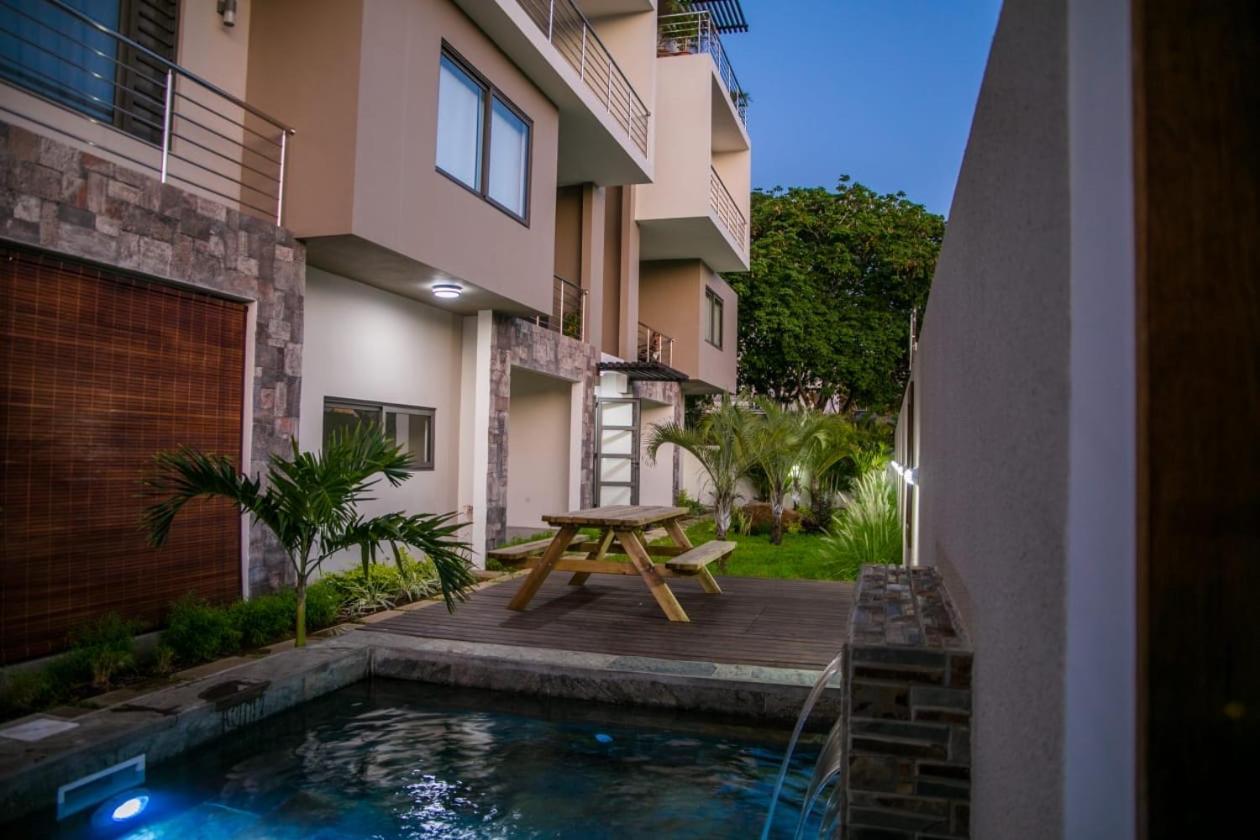 Luxury Westwood Apartment+Pool Flic-en-Flacq Værelse billede